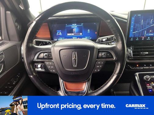 2022 Lincoln Navigator Standard