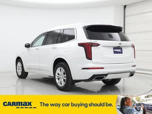 2022 Cadillac XT6 Luxury