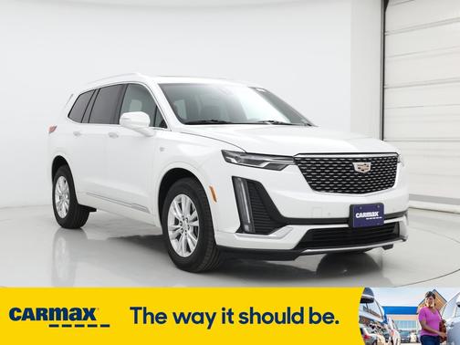 2022 Cadillac XT6 Luxury