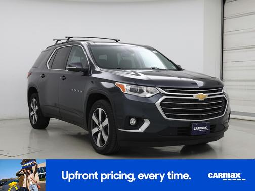 Gray 2021 Chevrolet Traverse LT Leather