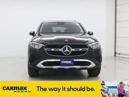 2023 Mercedes-Benz GLC 300