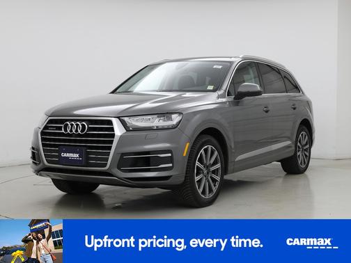 Gray 2018 Audi Q7 Premium Plus