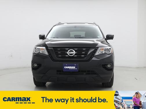 2018 Nissan Pathfinder SL