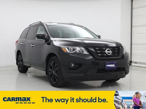 2018 Nissan Pathfinder SL