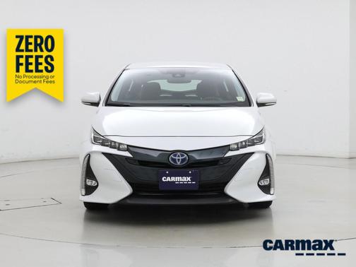 White 2022 Toyota Prius Prime Limited
