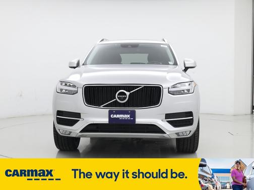2018 Volvo XC90 T5 Momentum