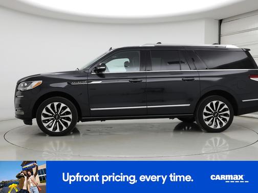 Gray 2023 Lincoln Navigator L Reserve