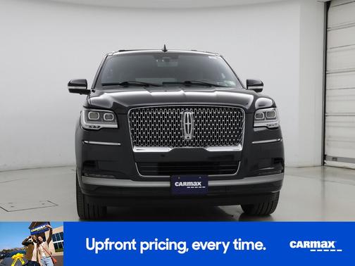 Gray 2023 Lincoln Navigator L Reserve