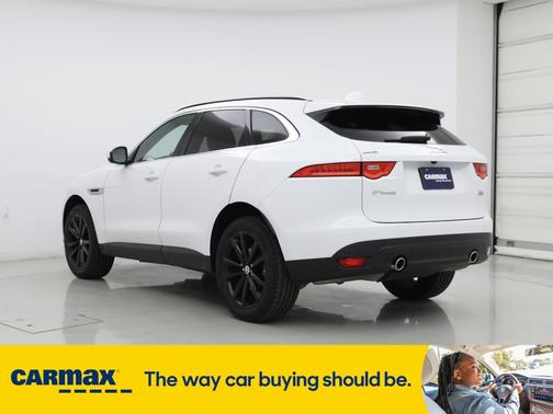 2017 Jaguar F-PACE Prestige