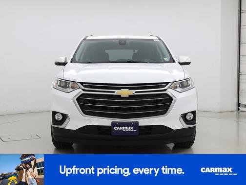 White 2021 Chevrolet Traverse LT Cloth