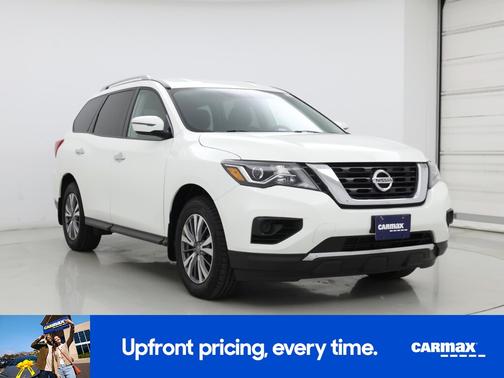 2020 Nissan Pathfinder S