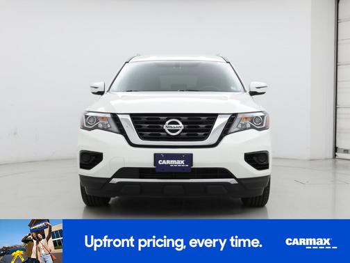 2020 Nissan Pathfinder S