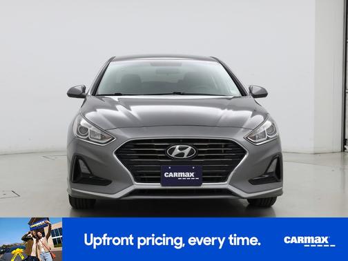 Gray 2019 Hyundai SONATA SE