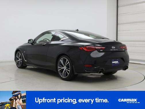 2017 INFINITI Q60 Premium