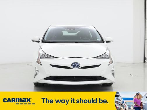 2017 Toyota Prius Four Touring