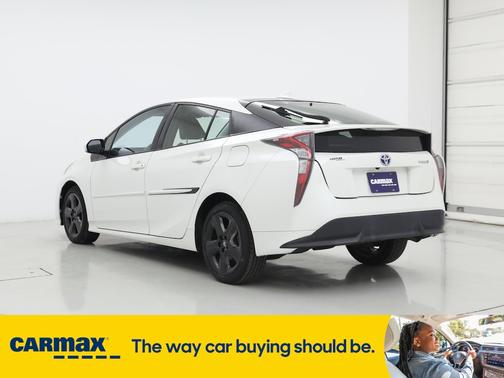 2017 Toyota Prius Four Touring