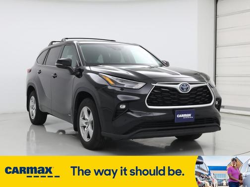 2022 Toyota Highlander Hybrid LE