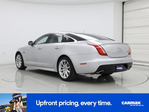 2016 Jaguar XJ R-Sport