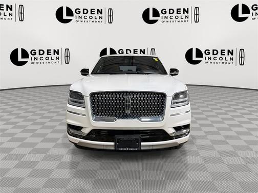 WHITE PLATINUM TRI-COAT MET 2019 Lincoln Navigator L Reserve