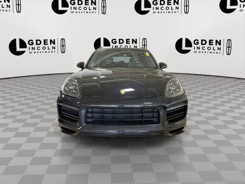 2022 Porsche Cayenne GTS
