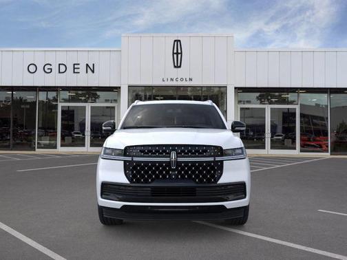 2025 Lincoln Navigator Black Label