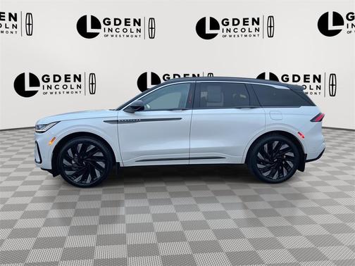 2024 Lincoln Nautilus Black Label