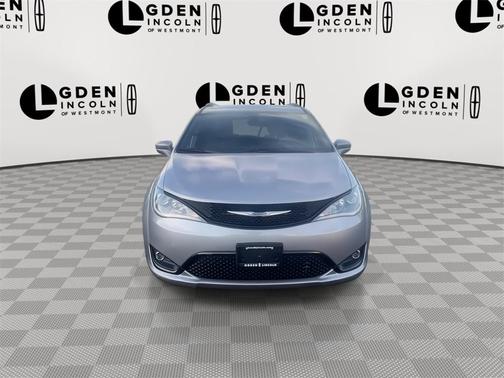 2019 Chrysler Pacifica Touring-L Plus