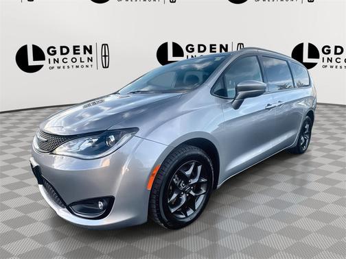 2019 Chrysler Pacifica Touring-L Plus