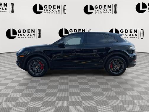 2024 Porsche Cayenne S