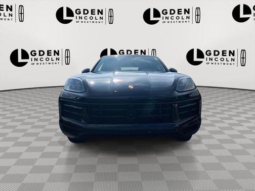 2024 Porsche Cayenne S