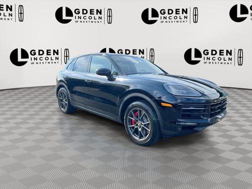 2024 Porsche Cayenne S