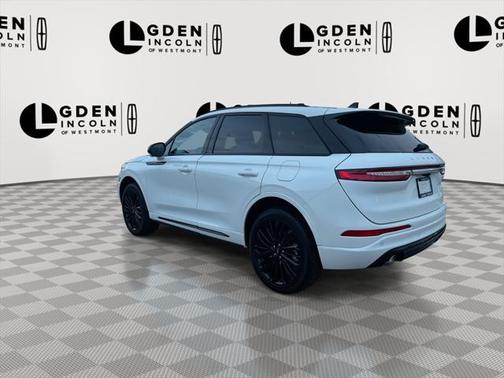 2025 Lincoln Corsair Premiere