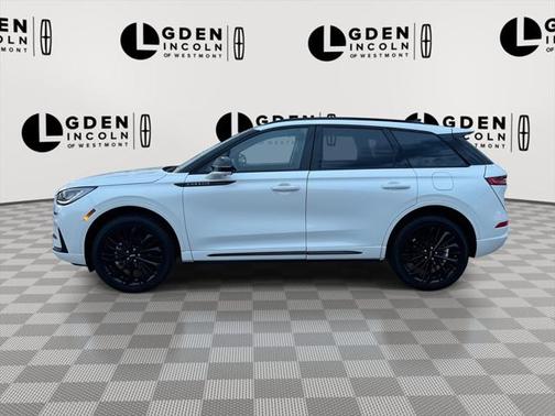 2025 Lincoln Corsair Premiere