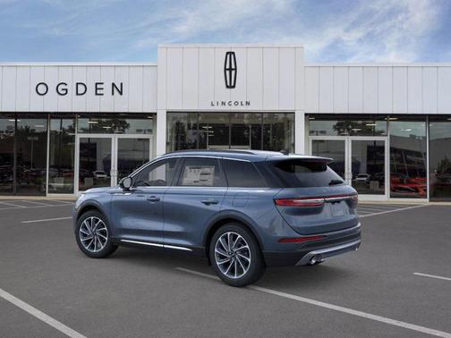 2026 Lincoln Corsair Premiere