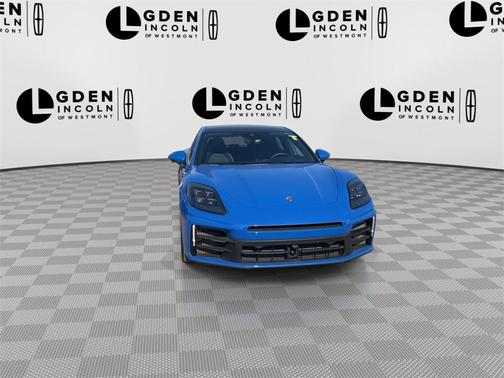 2025 Porsche Panamera 4