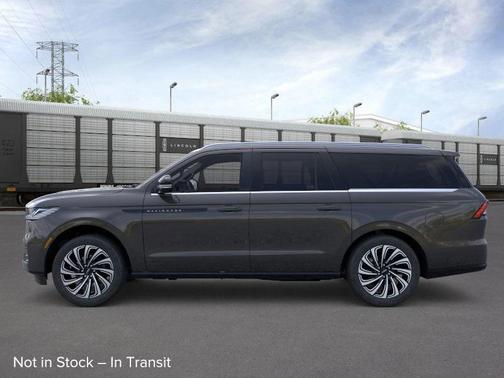2025 Lincoln Navigator Black Label