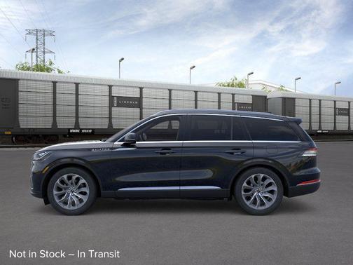 Infinite Black Metallic Clearcoat 2026 Lincoln Aviator Reserve AWD
