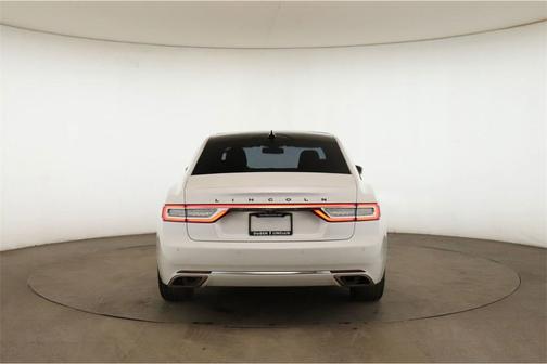 2020 Lincoln Continental Black Label