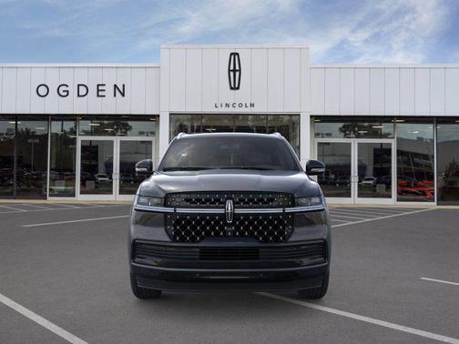 INFINITE BLACK MET CC 2026 Lincoln Navigator Black Label
