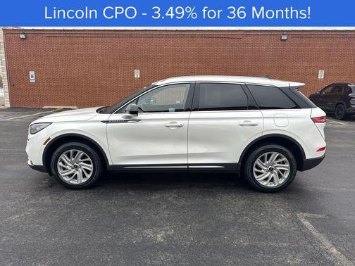 2022 Lincoln Corsair Standard