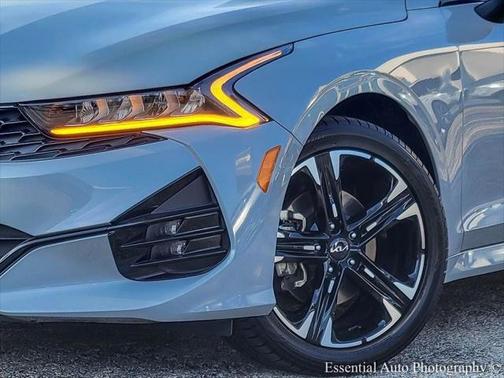 2022 Kia K5 GT-Line