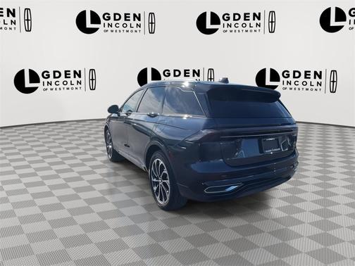 2024 Lincoln Nautilus Reserve