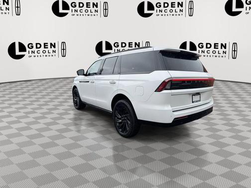 PRISTINE WHITE METALLIC 3C 2026 Lincoln Navigator Reserve
