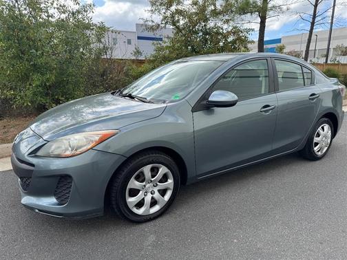 2012 Mazda Mazda3 i Sport