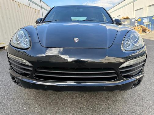 2012 Porsche Cayenne S