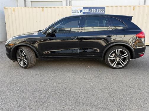 2012 Porsche Cayenne S
