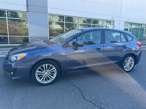2013 Subaru Impreza 2.0i Premium
