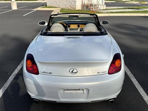 White Pearl 2003 Lexus SC 430