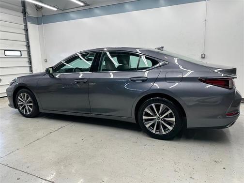 2019 Lexus ES 350 