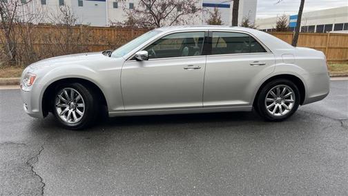 2012 Chrysler 300 Limited